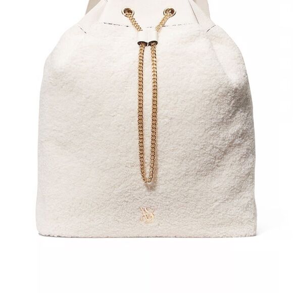 Victoria’s Secret Shearling Backpack
Cinch Backpack - Picture 4 of 5